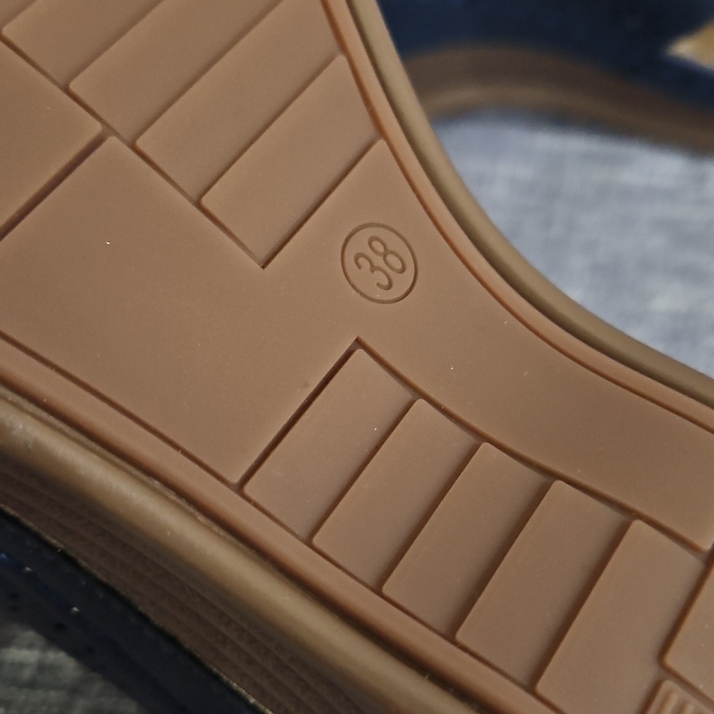 Temofon Women's Mules - Picture 9 of 9